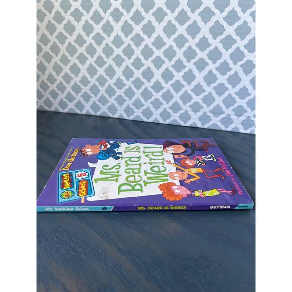 Mrs. Beard is Weird by Dan Gutman Paperback Book Pre-Loved - Picture 3 of 6
